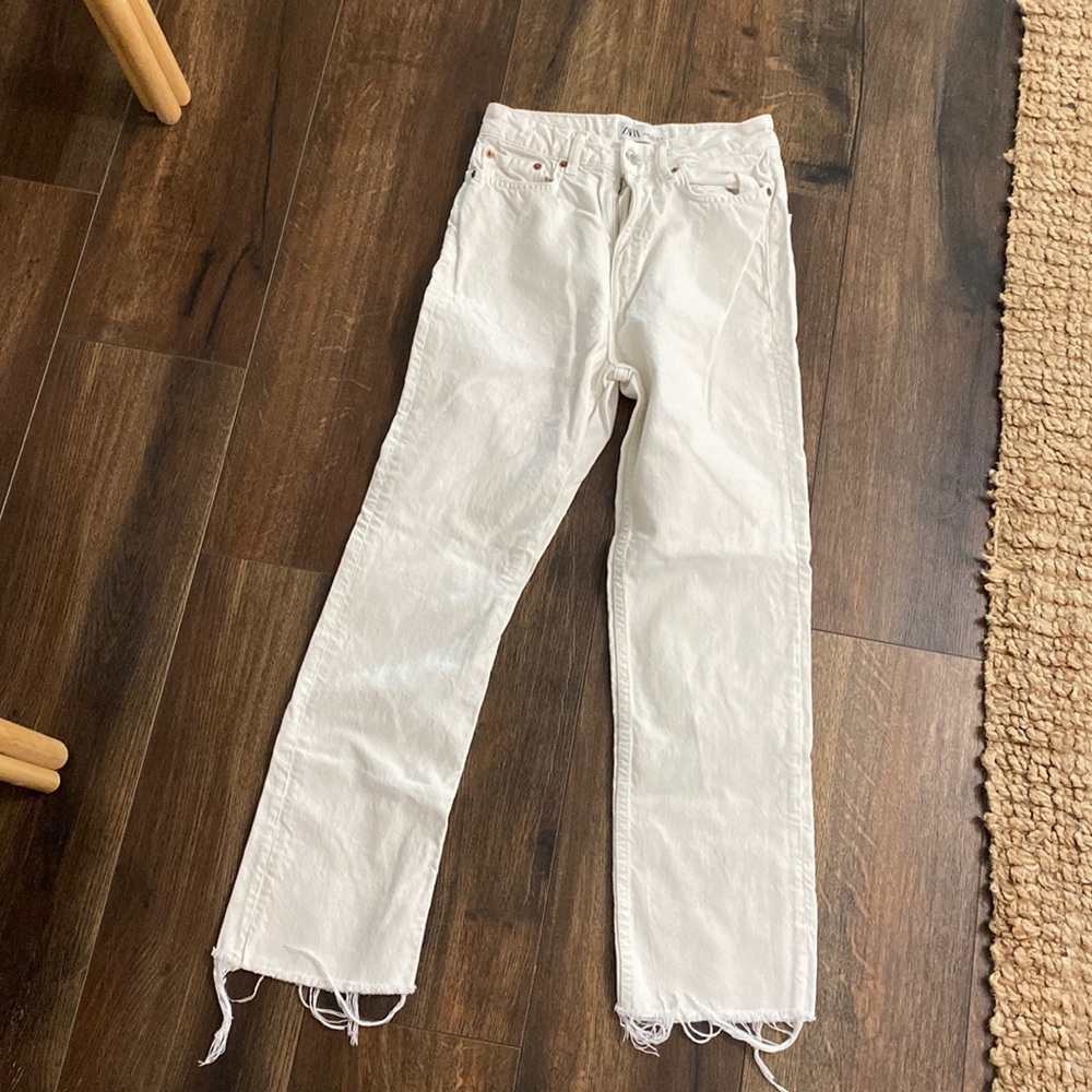Zara jeans size 2